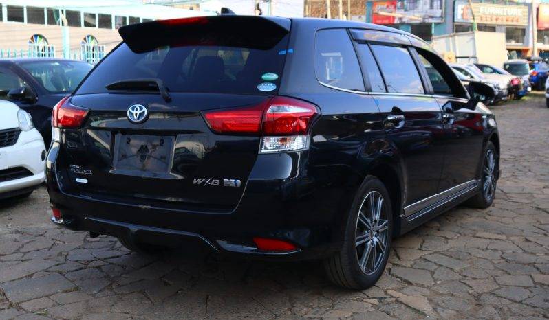 Toyota Fielder Hybrid (WXB)
